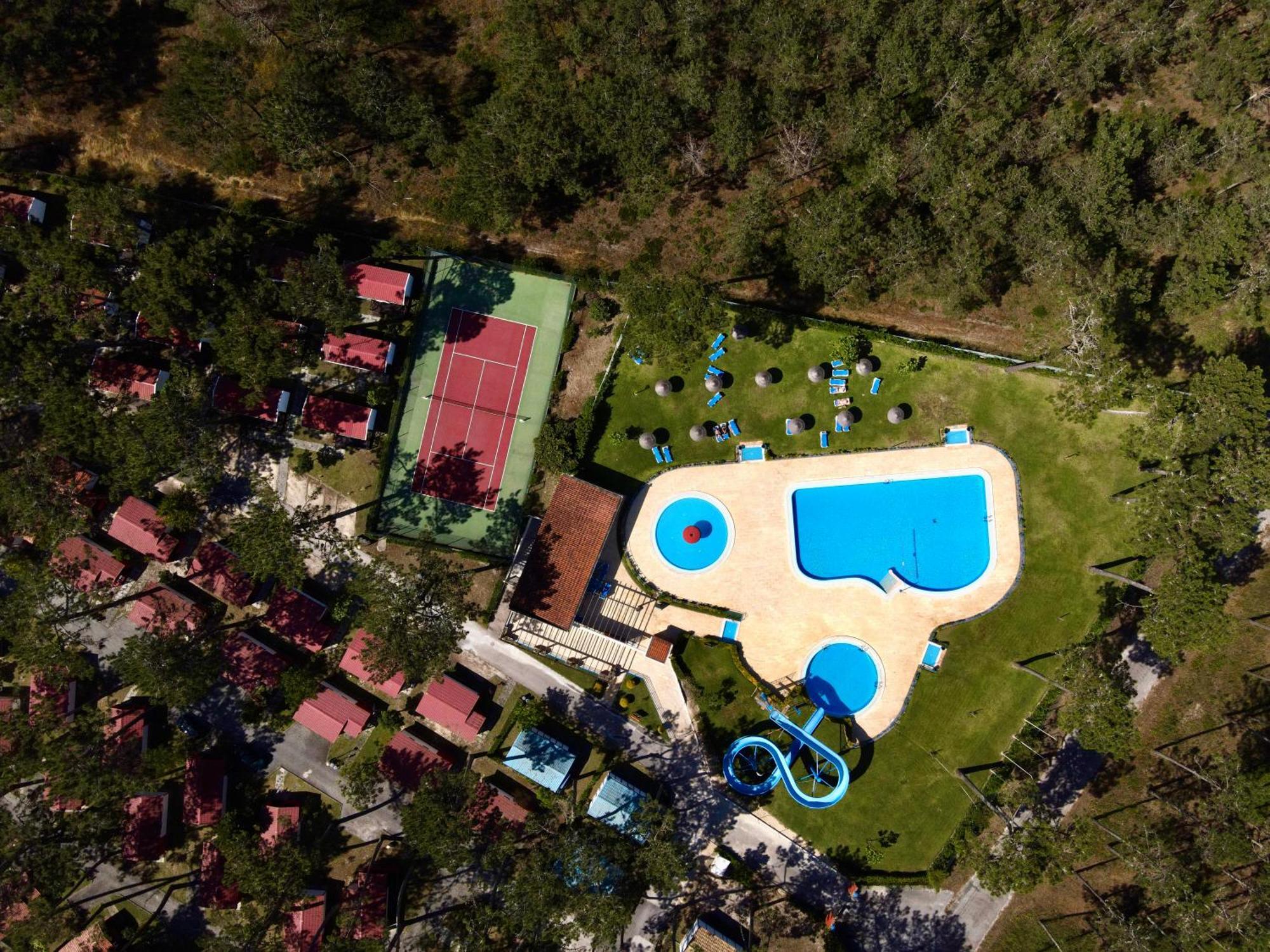 מלון Parque De Campismo Orbitur סאו פדרו דה מואל מראה חיצוני תמונה